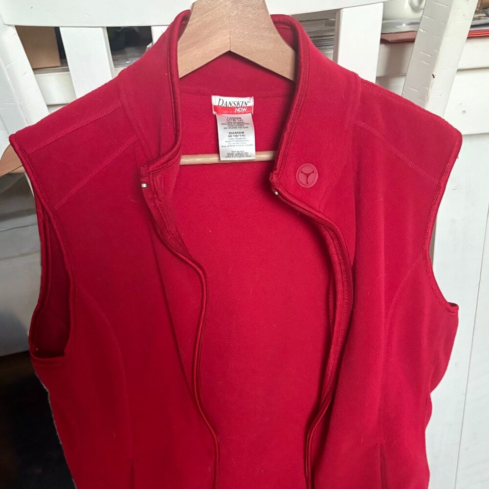 DanskinNow  fine fleece vest